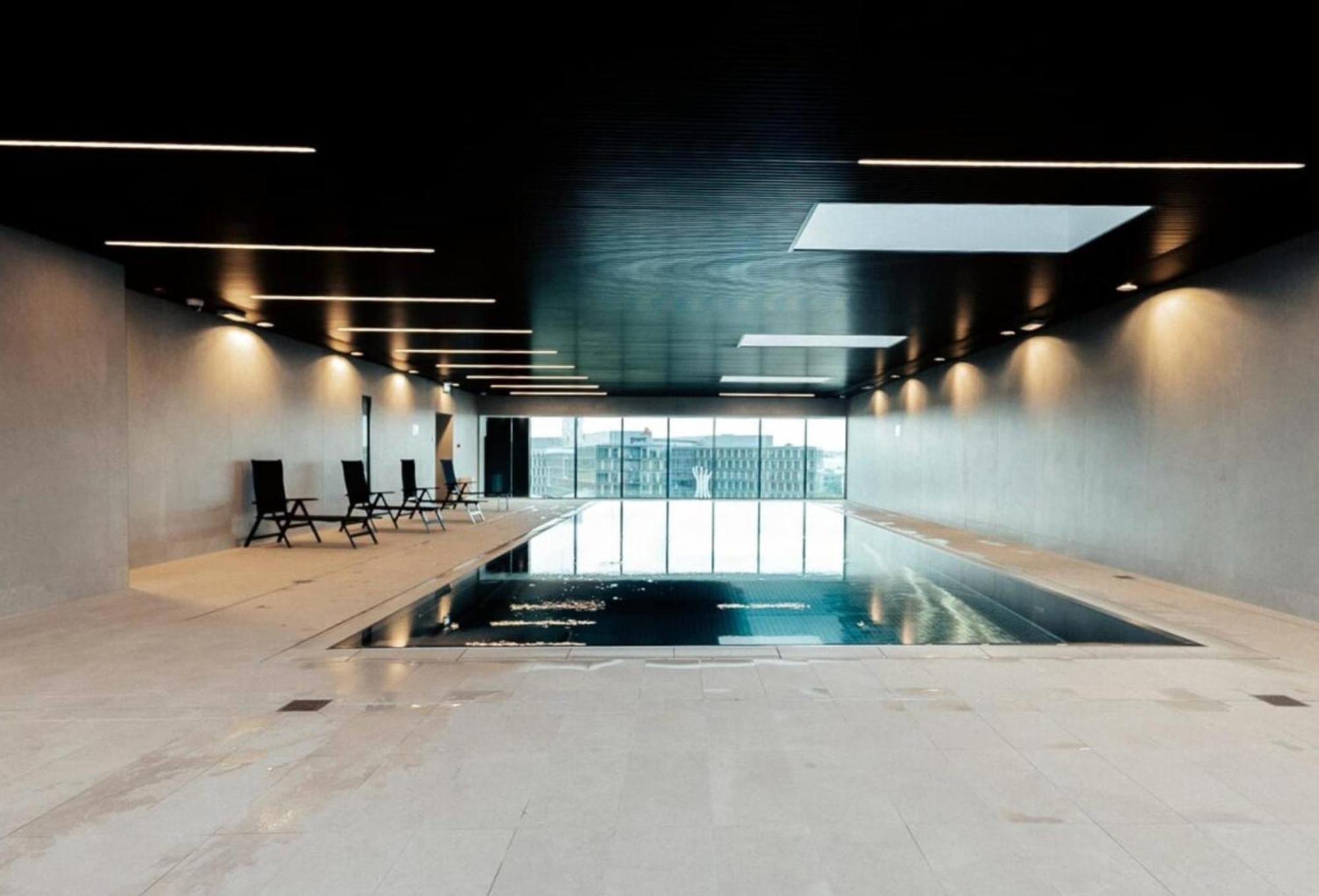 Modern 2BR Apartment with Pool & City Views Luxemburgo Exterior foto